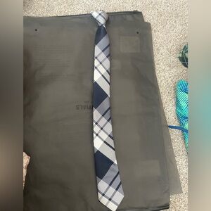 Clip-on Tie by Michael Strahan collection 15.5 inches long